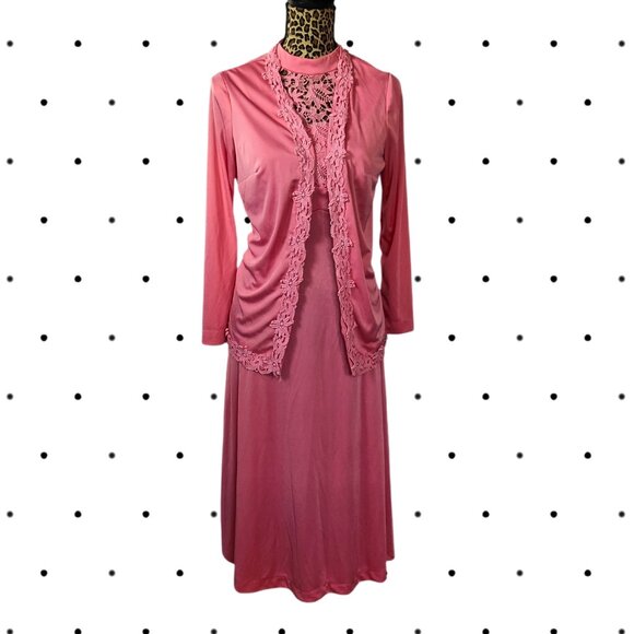 Dresses & Skirts - Vintage pink 2 piece Dress and matching shrug Aprox size L